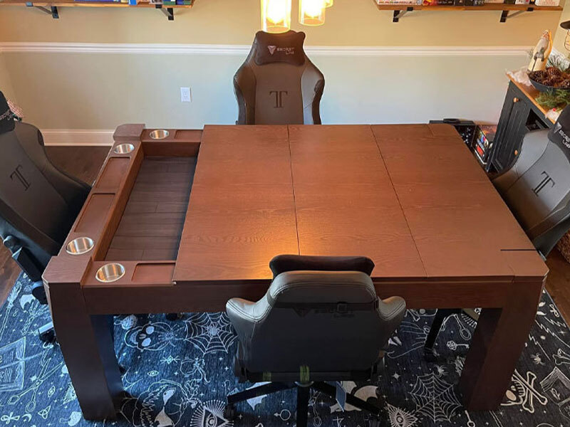 Poker Table 7